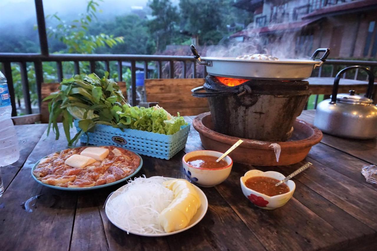 Bann Suan Maya Mae Rim Ngoại thất bức ảnh