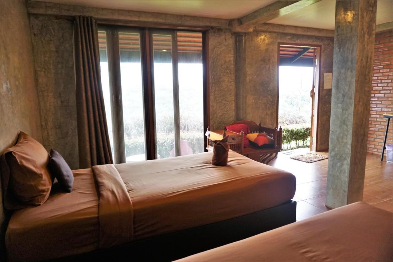Bann Suan Maya Mae Rim Ngoại thất bức ảnh