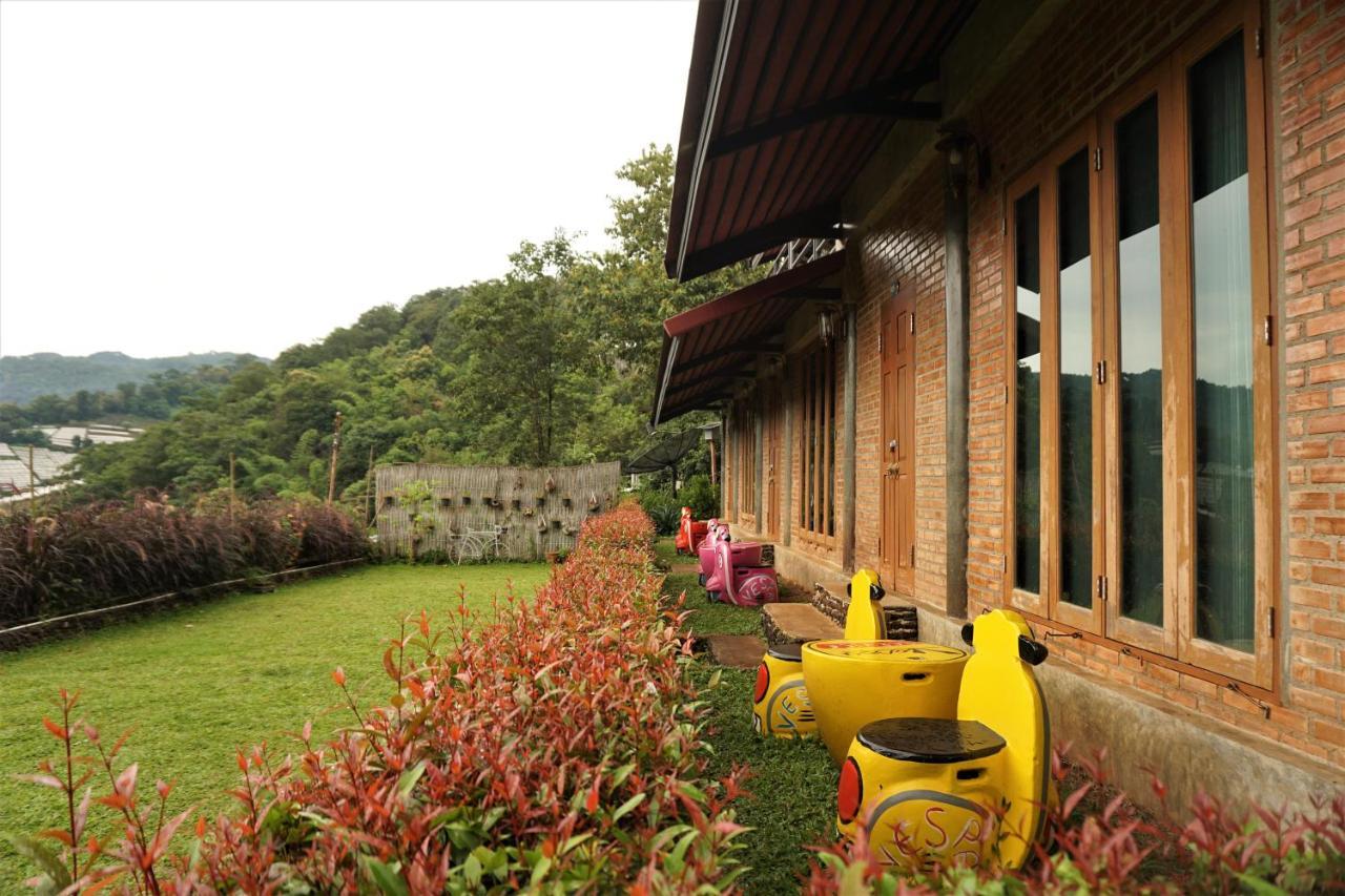Bann Suan Maya Mae Rim Ngoại thất bức ảnh