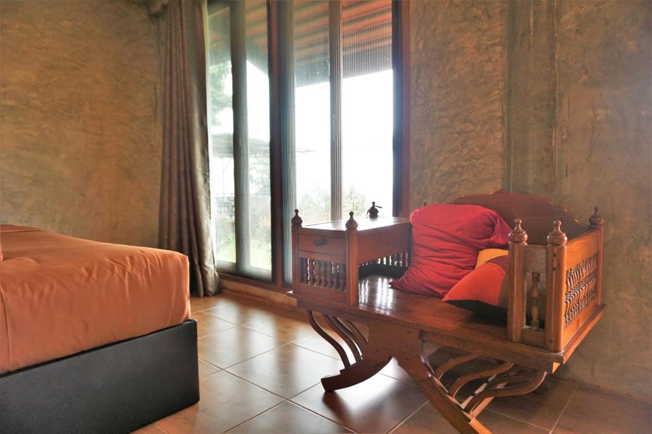 Bann Suan Maya Mae Rim Ngoại thất bức ảnh